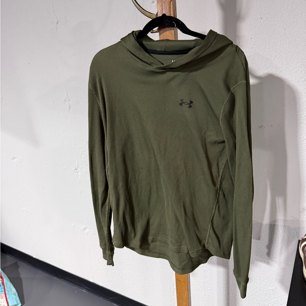 Long sleeve with hood